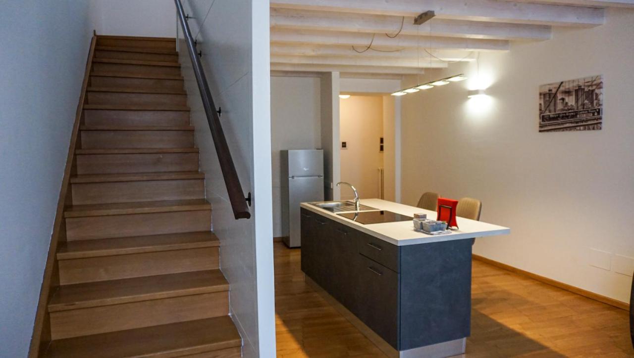 Appartement Residenze Umberto I à Mantoue Extérieur photo